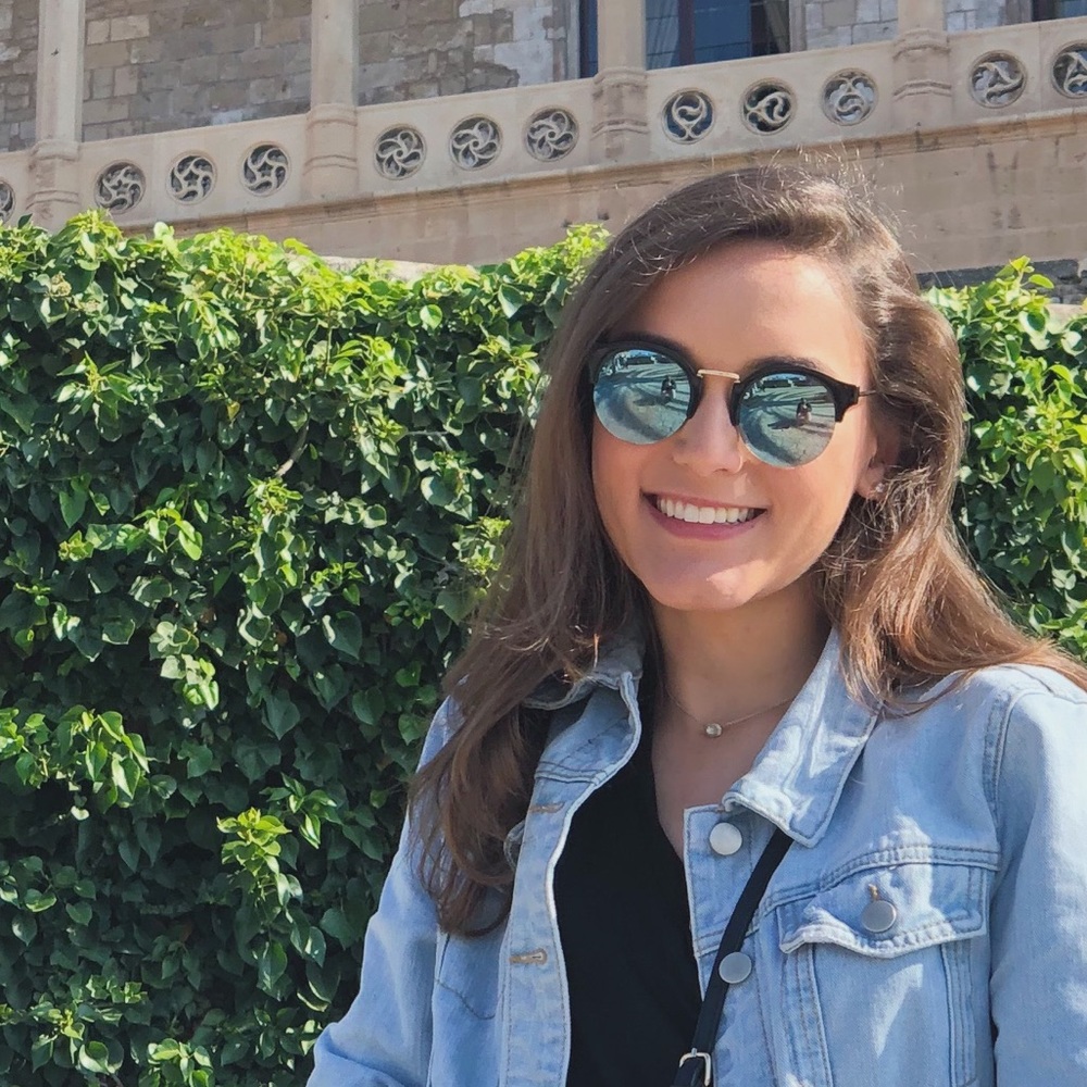 Meet your Posher, Lauren